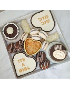מארז קינוחים להולדת הבת