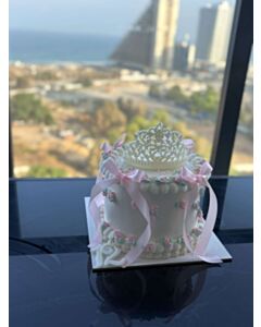 עוגת בת מצווה עדינה