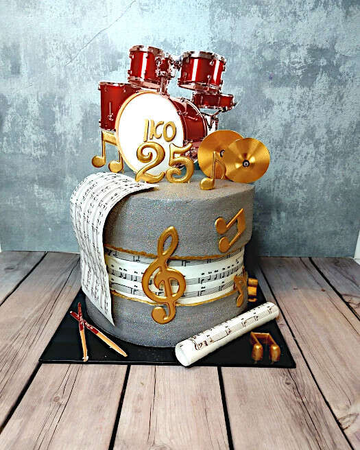 עוגת תזמורת מעוצבת