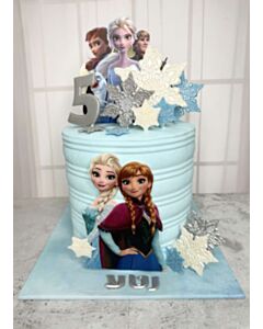 עוגת אנה ואלזה מעוצבת