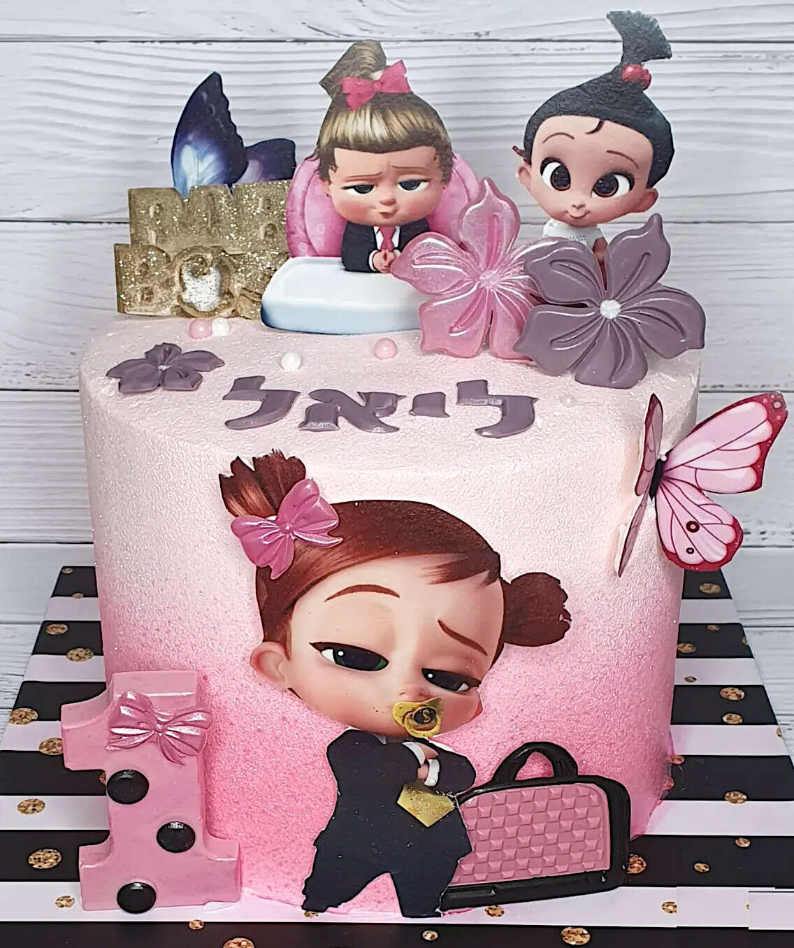 עוגת בייבי בוס לגיל שנה
