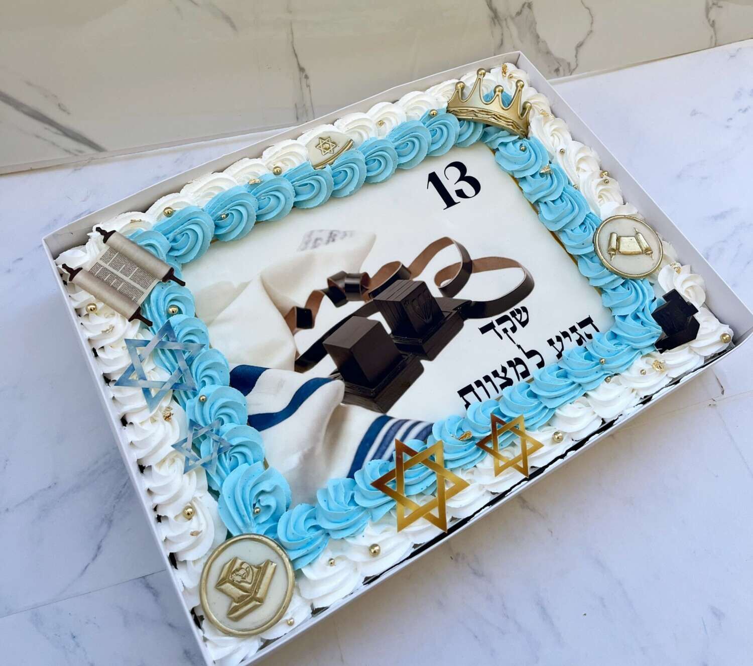 עוגת גן גדולה בר מצווה