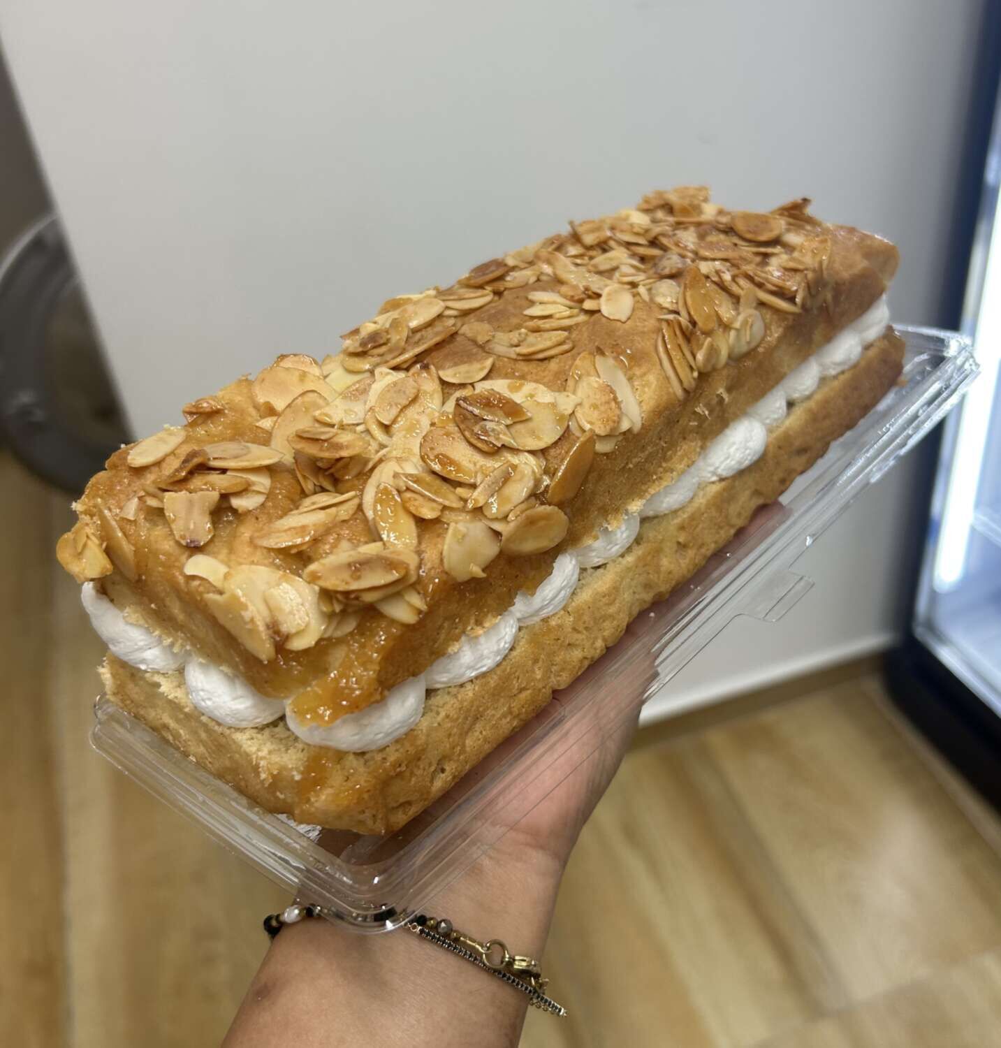 פס עוגת עוקץ הדבורה