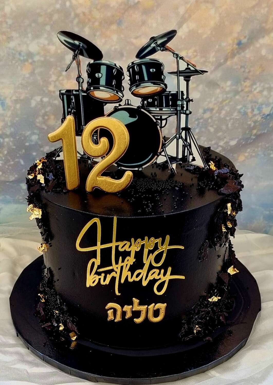 עוגה מעוצבת שחורה מערכת תופים לבת מצווה
