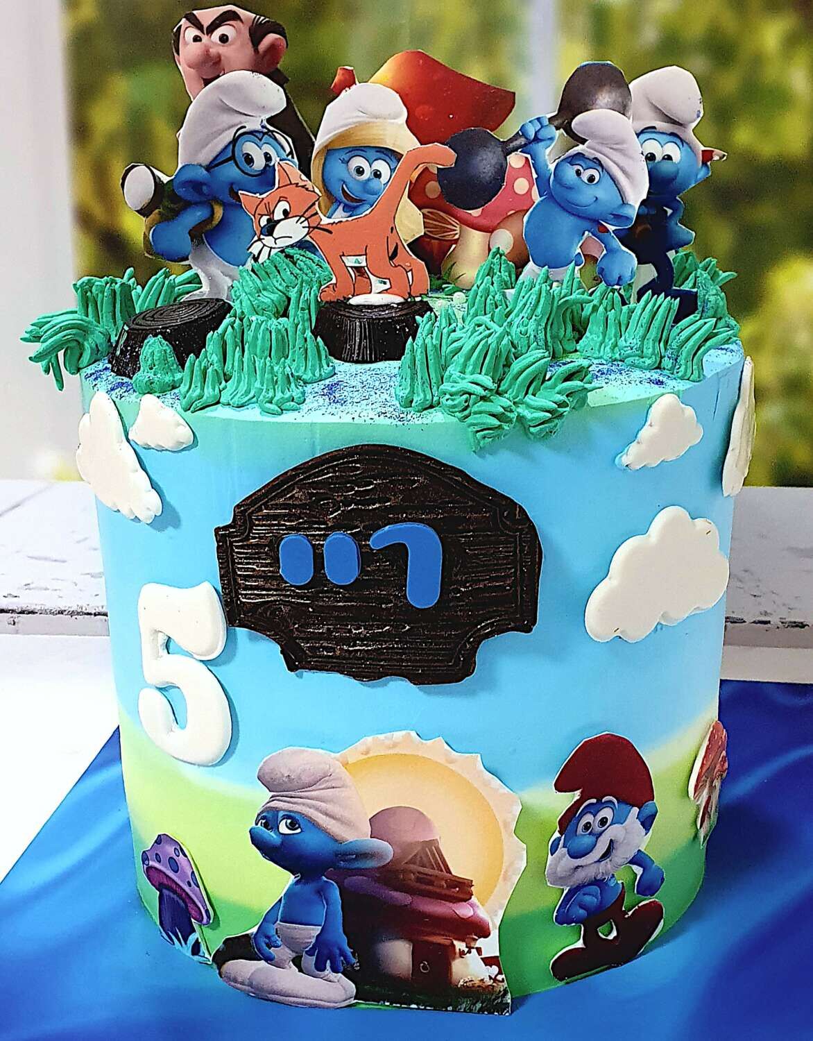 עוגת דרדסים מעוצבת
