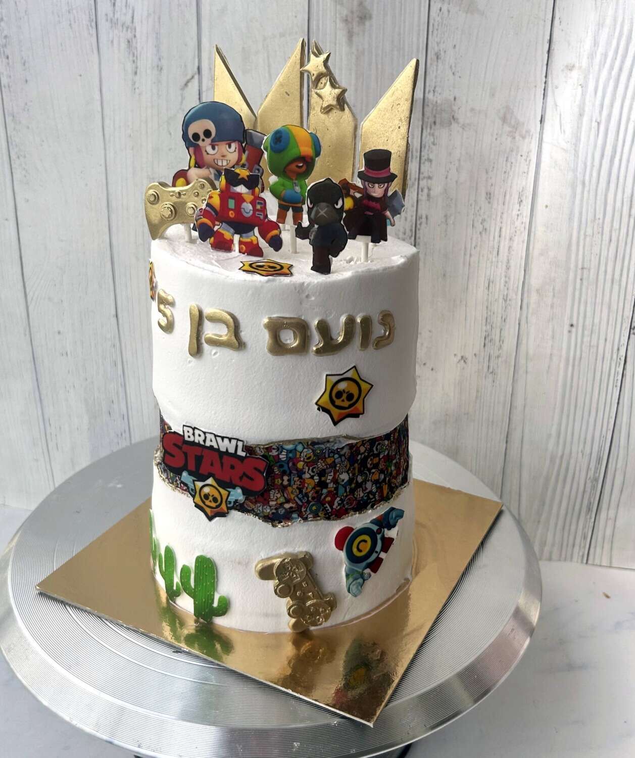 עוגה מעוצבת בראול סטארס שבר