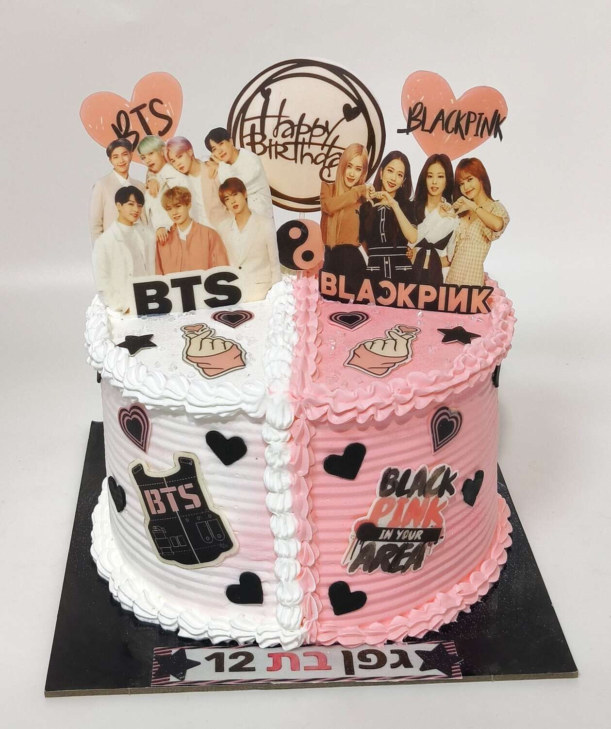עוגה עם חצי חצי BTS ובלאקפינק