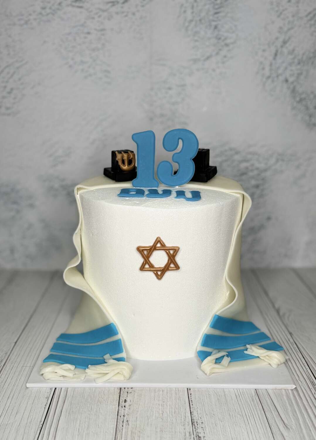 עוגת בר מצווה מעוצבת