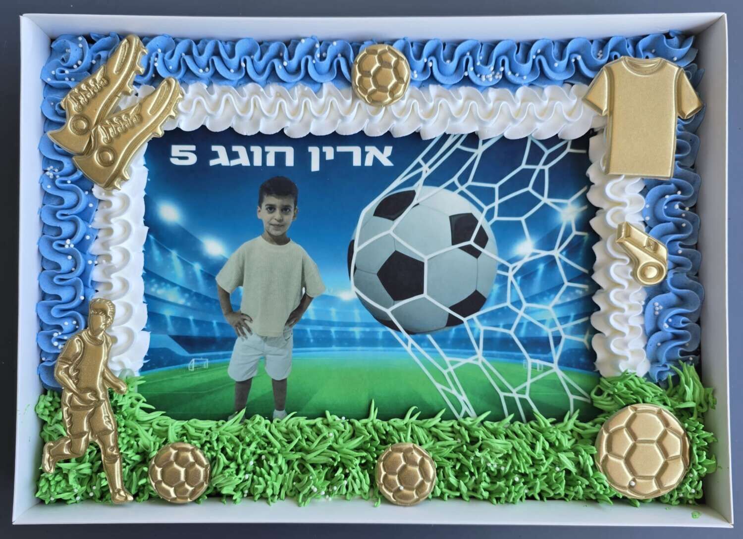 עוגת גן כדורגל