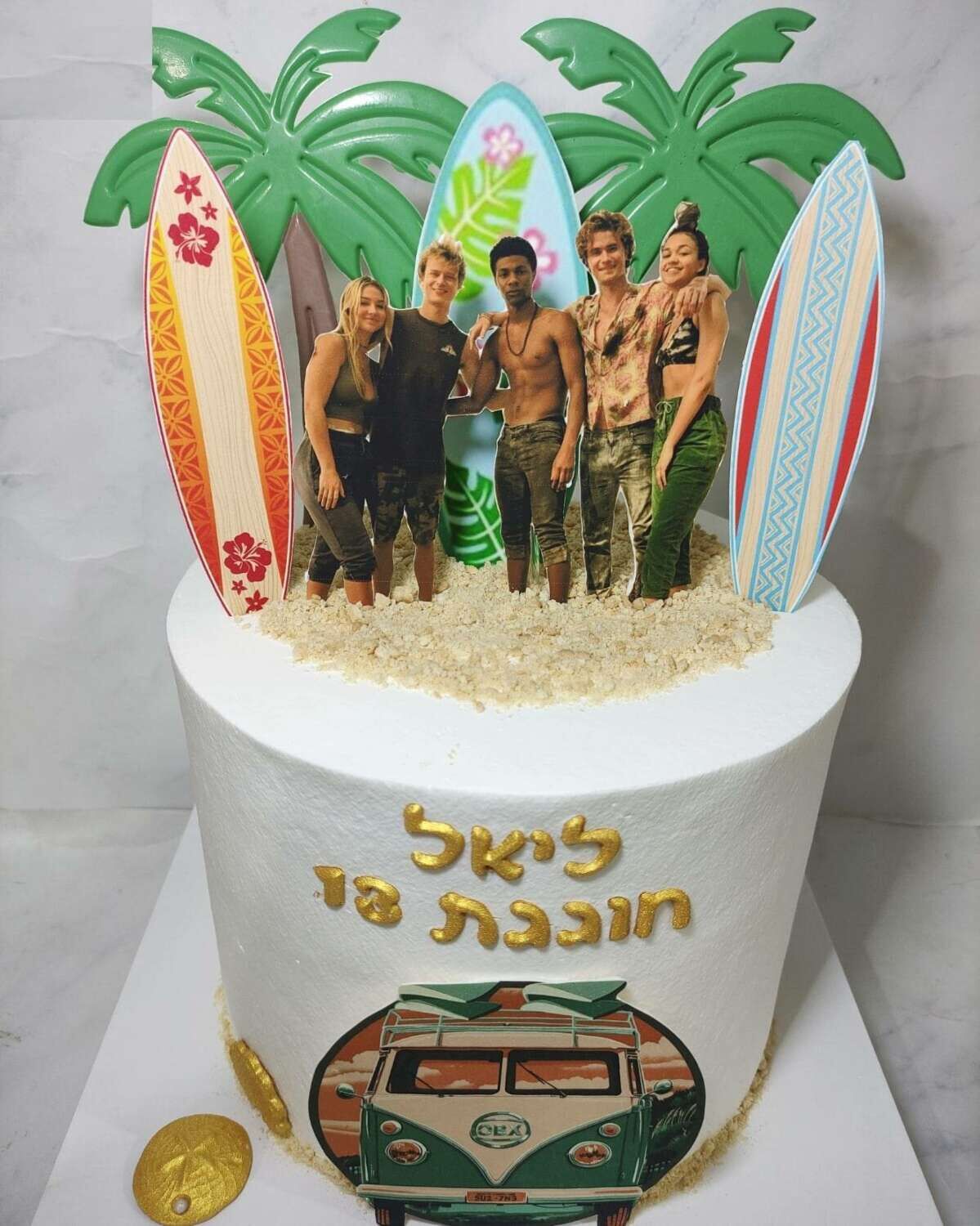 עוגת חופים של סודות מעוצבת