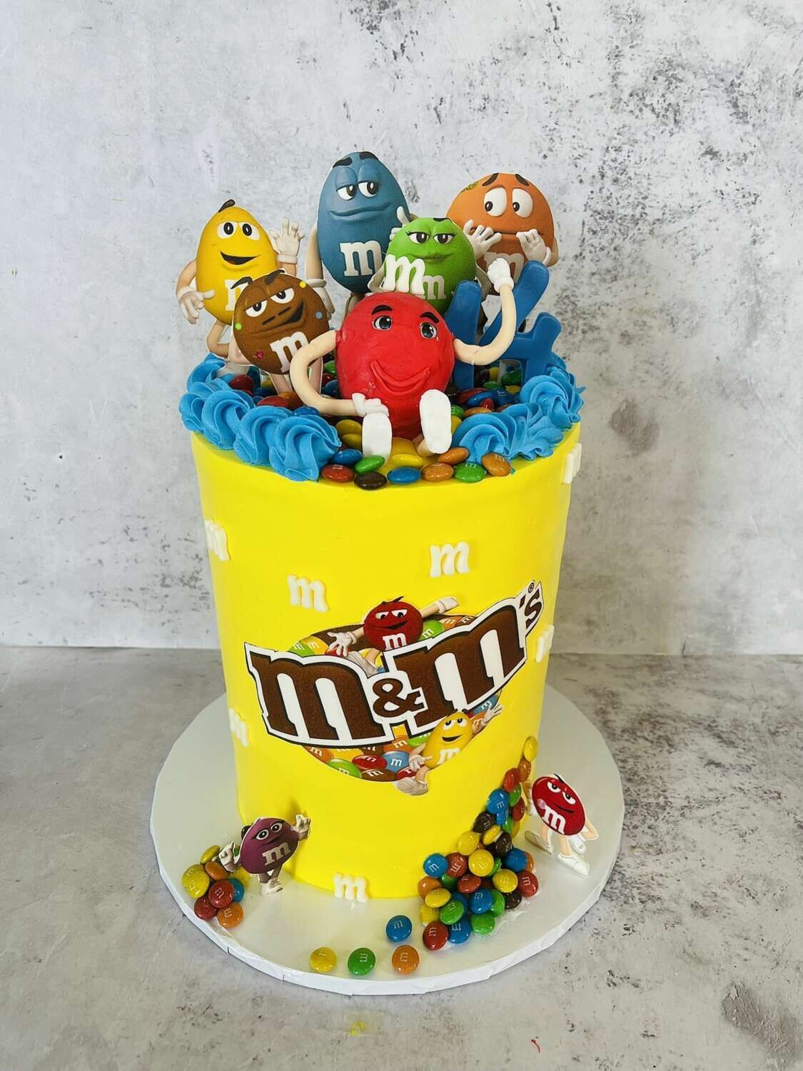 עוגת ממתקים אם אנד אם