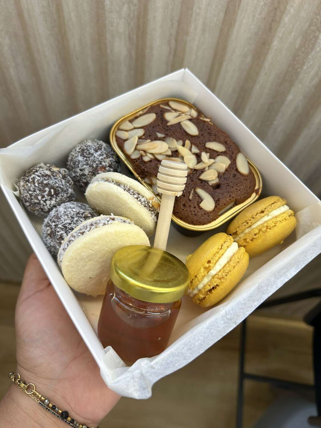 מארז חגי תשרי איכותי לצוותים חינוכיים