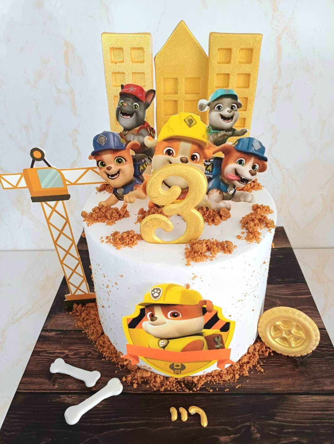 עוגת ראבל והבנאים מיני מעוצבת