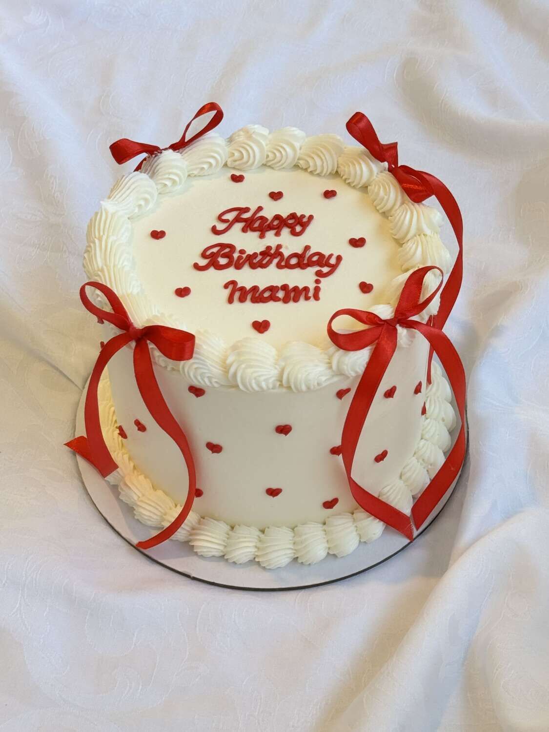 עוגת פפיונים אדומה
