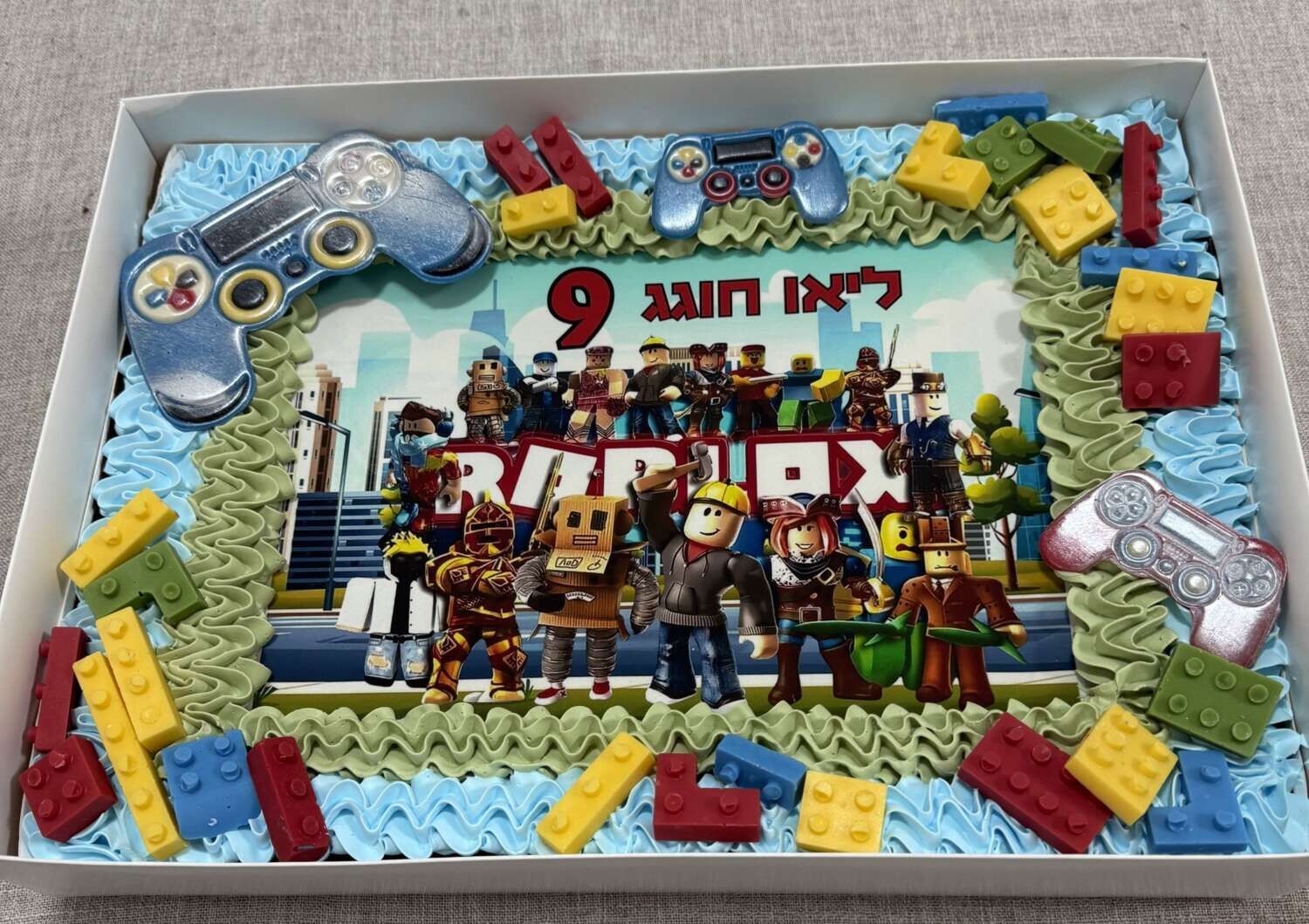 עוגת גן רובלוקס
