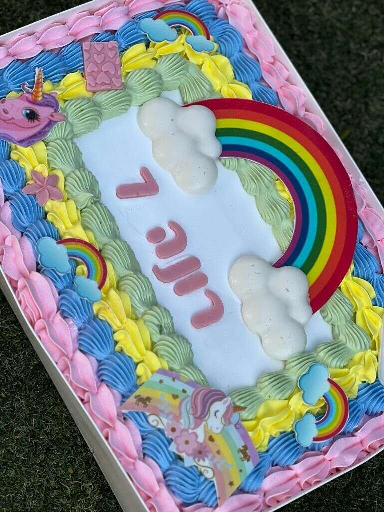 עוגת גן חד קרן וקשת בענן