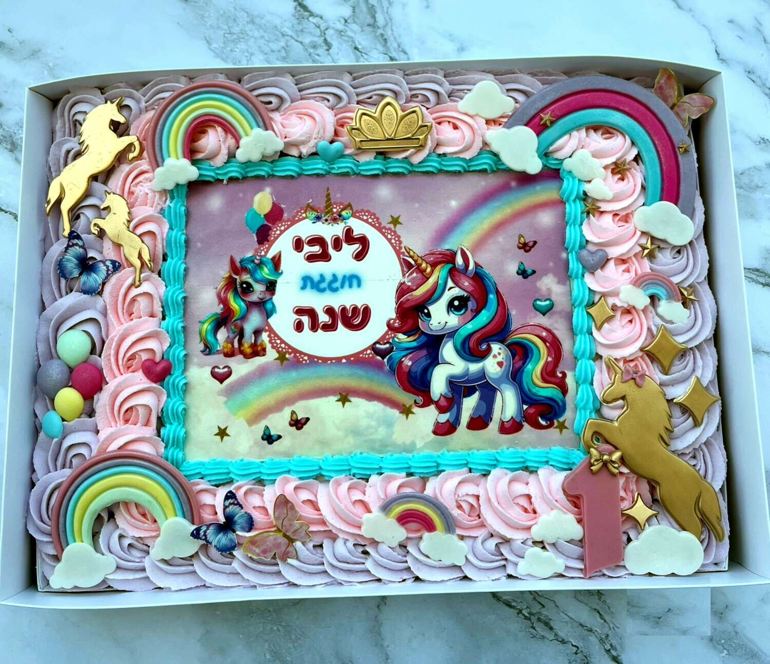 עוגת גן מעוצבת חד קרן