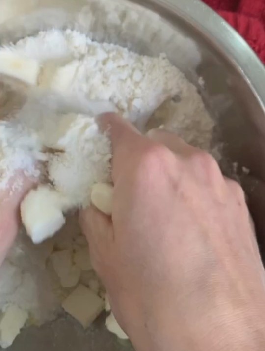 לשים את החומרים